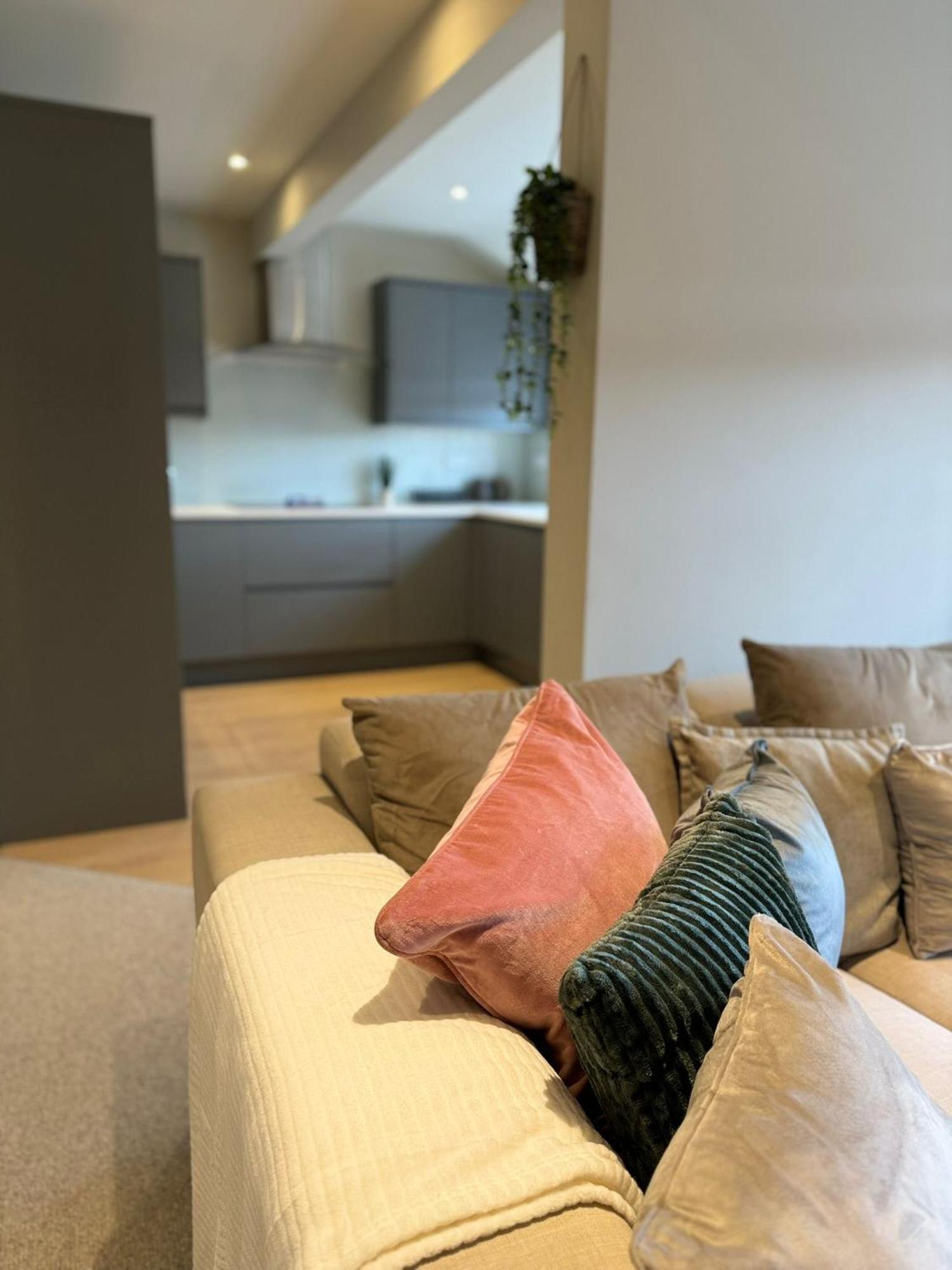 Osbourne House Pink 2 Bed, 2 And Half Bath Appartement Birmingham Buitenkant foto