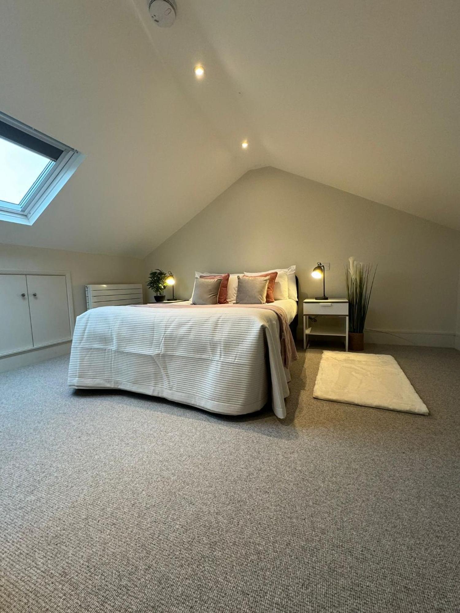 Osbourne House Pink 2 Bed, 2 And Half Bath Appartement Birmingham Buitenkant foto