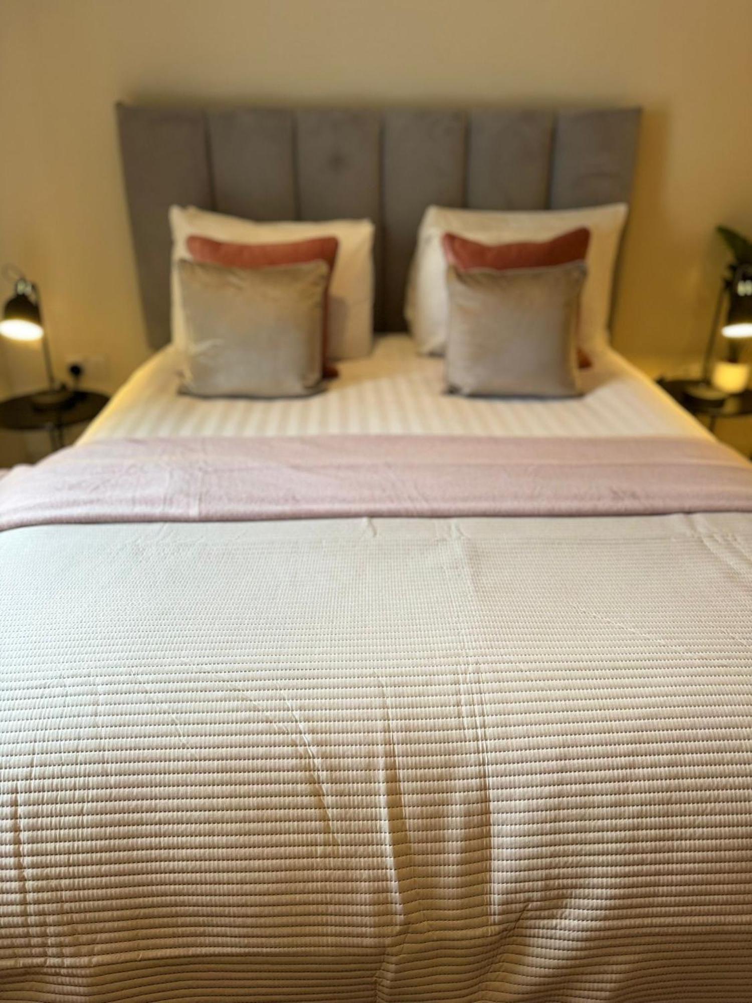 Osbourne House Pink 2 Bed, 2 And Half Bath Appartement Birmingham Buitenkant foto