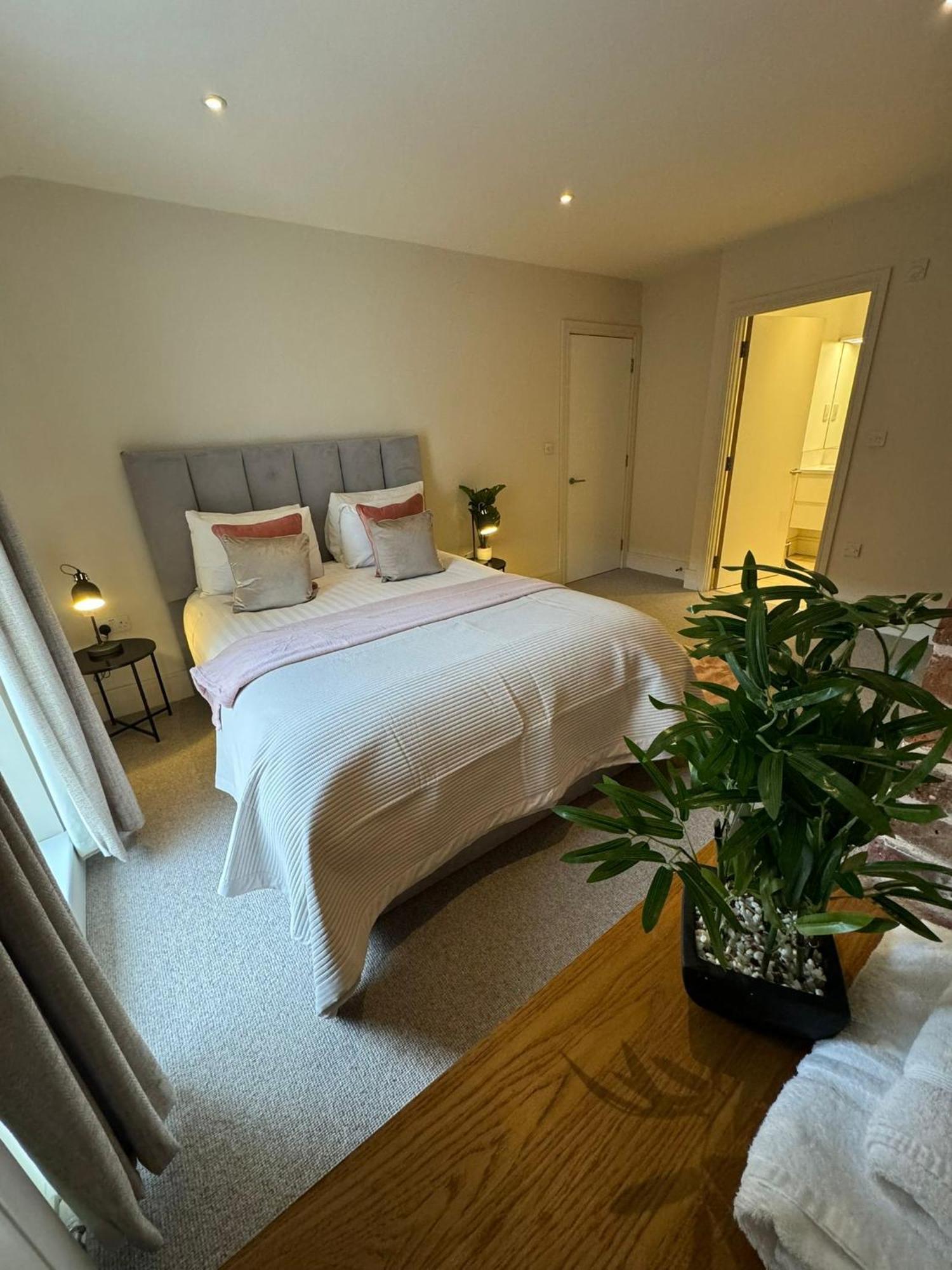 Osbourne House Pink 2 Bed, 2 And Half Bath Appartement Birmingham Buitenkant foto